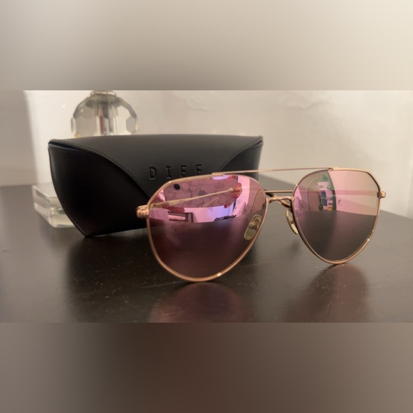 Diff aviator sunglasses - Picture 3 of 4
